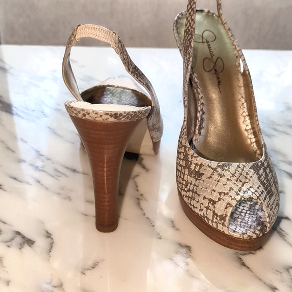Champagne Snakeskin Slingback Peep-Toe 4" stacked Heels 7.5- Jessica Simpson - Picture 3 of 4